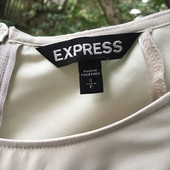 Express Silky Top - Picture 3 of 5